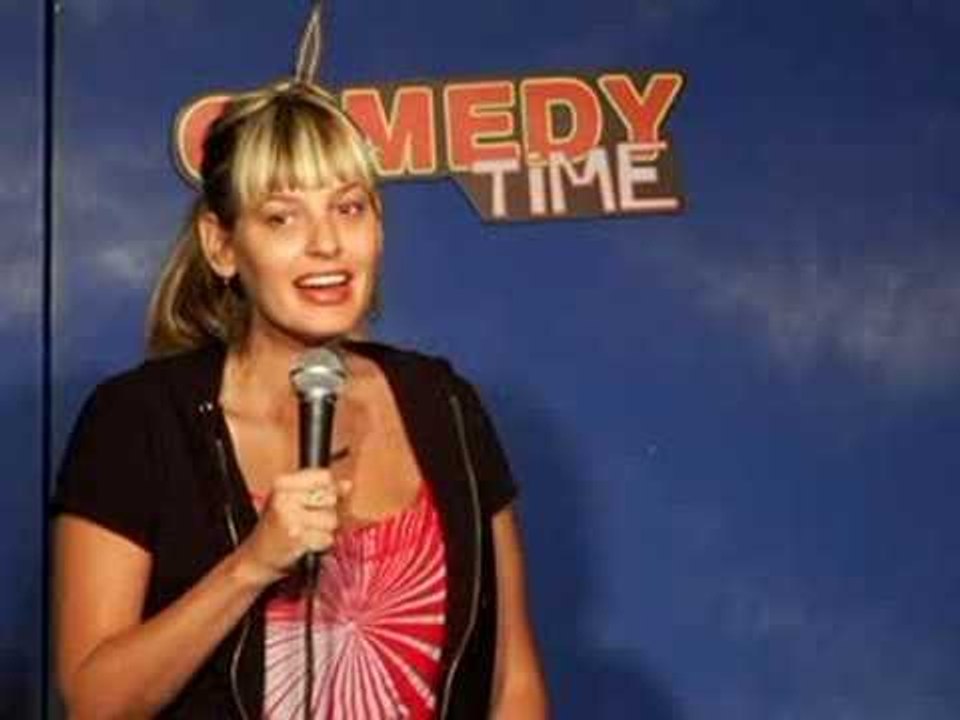 Stand Up Comedy Christina Pazsitzky - Ridin' Dirty