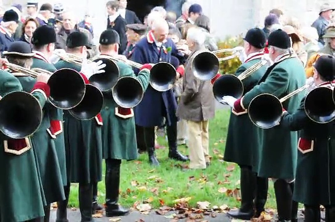 Messe de St Hubert du Rallye Trois Forêts par les trompes de Luzarches. (10)