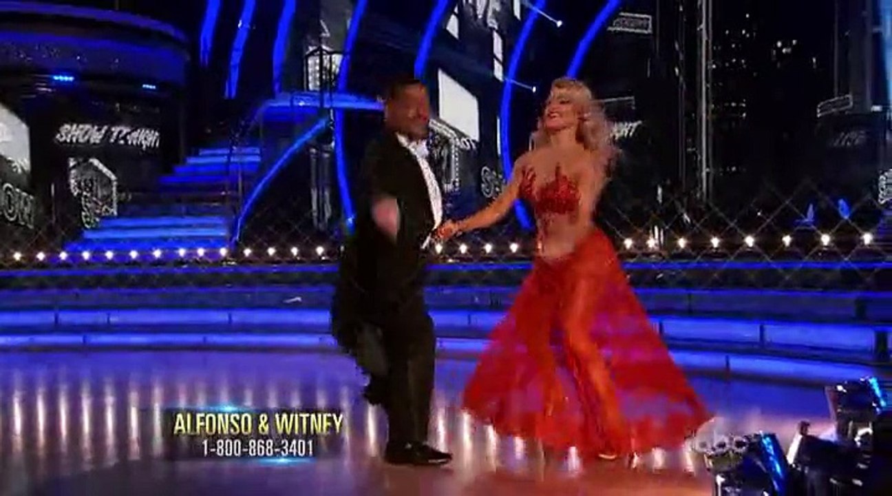 Alfonso Ribeiro & Witney Carson - Foxtrot