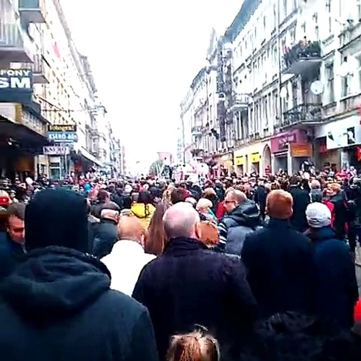 İstiklal caddesi gibi bugün Święty Marcin