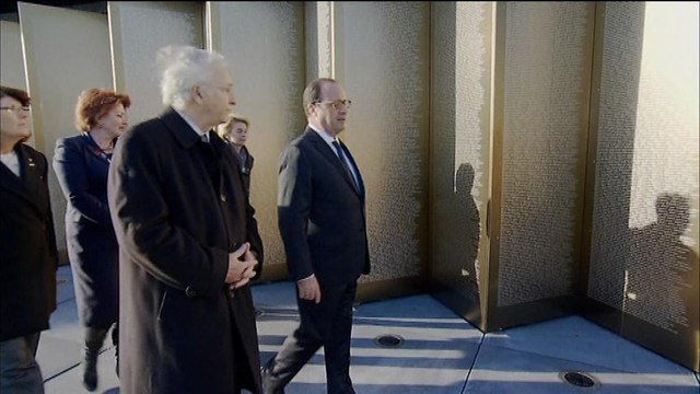 Notre-Dame-de-Lorette: Hollande inaugure l'Anneau de la mémoire
