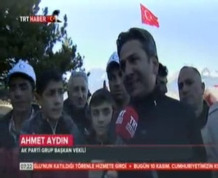 Sabah Namazı Sonrası Onbinlerce Erzurumlu Tarihi Tabyalara Yürüdü. Açıklama : Ak Parti Grup Bşk.Vekili Ahmet Aydın, Ağrı Milletvekili Ekrem Çelebi, Erzurum Valisi Dr. Ahmet Altıparmak
