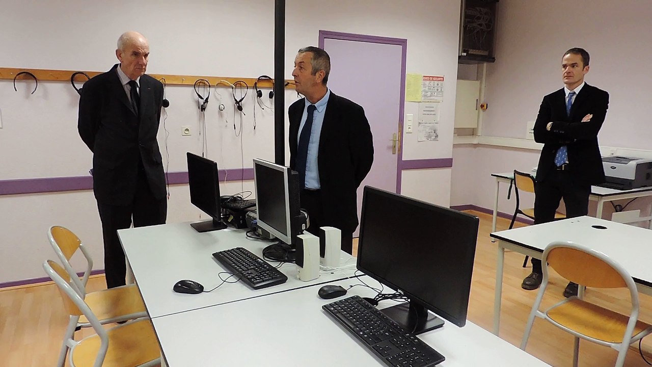 VESOUL : NOUVEAUX ORDINATEURS POUR LE COLLEGE GEROME