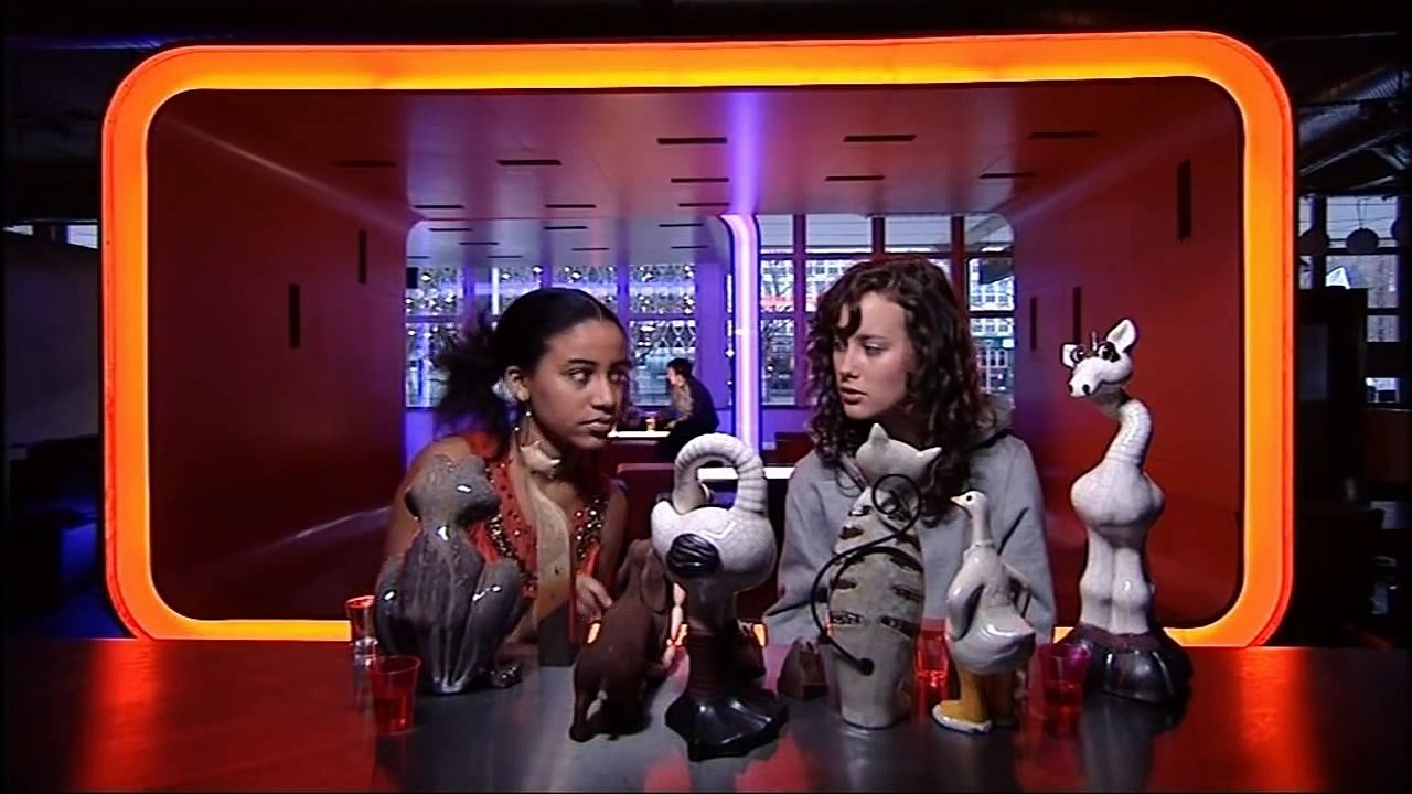 Unseen Series 1 - Cat and Duck (Michelle/Jal) - Legendado