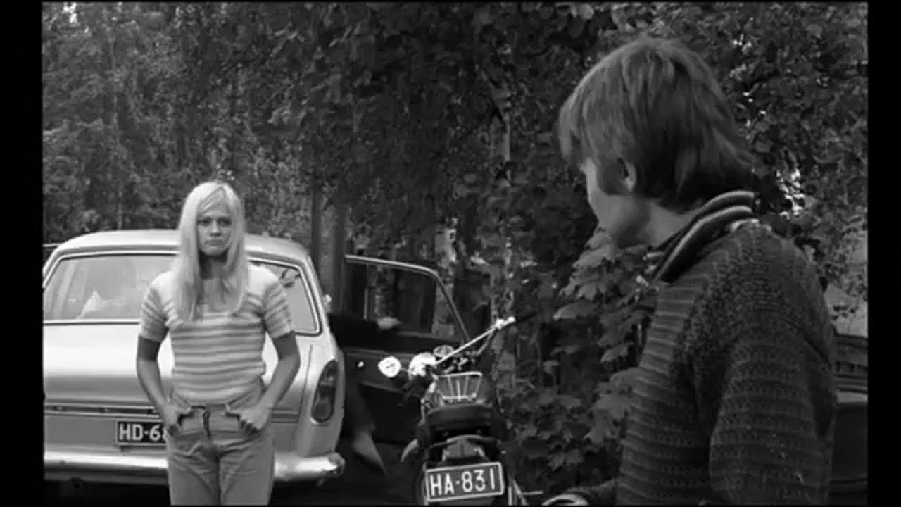 Ford Zephyr 6 mk 3 & Sixties cars in the film '...