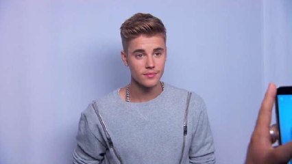 Bieber Brings His Xbox to NYC Club
