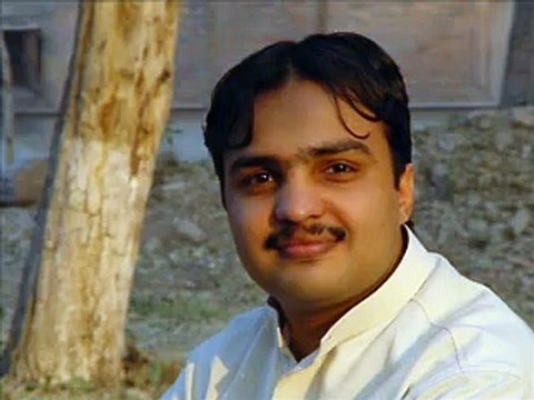 Zafar Iqrar Meena Da Khukolo Sanga Kegi Mala Chal Na Razee