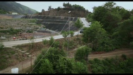 Polluting Paradise - Extrait (1) VO