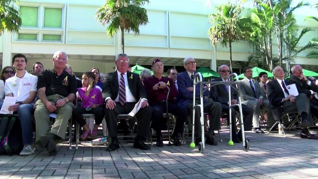 Medallas a veteranos de guerra nonagenarios