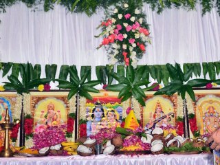 Poonam Pande Malini & Co Movie Trailer