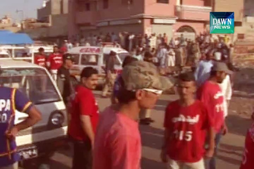 Blast targeting Rangers' vehicle wounds four in Karachi