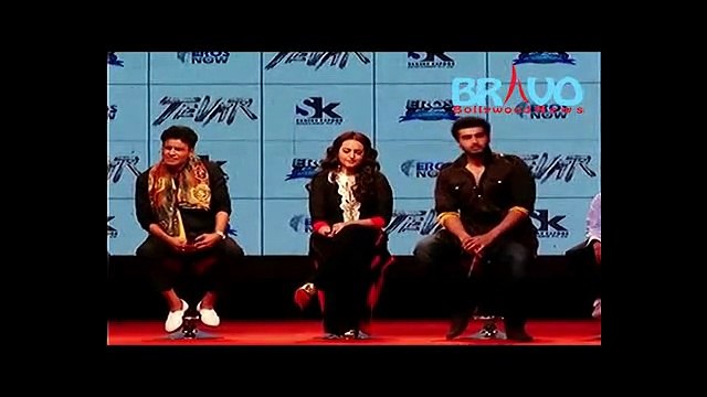 Exclusive Interview Of Tevar Starcast Arjun Kapoor, Sonakshi Sinha and Manoj Bajpayee launched the trailer of 'Tevar