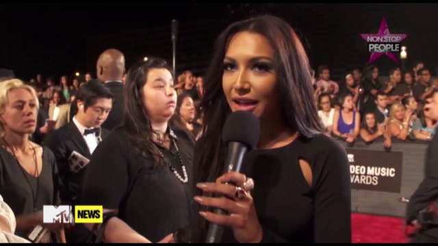 Kim Kardashian fesses à l'air en couverture de Paper Magazine (Photos)