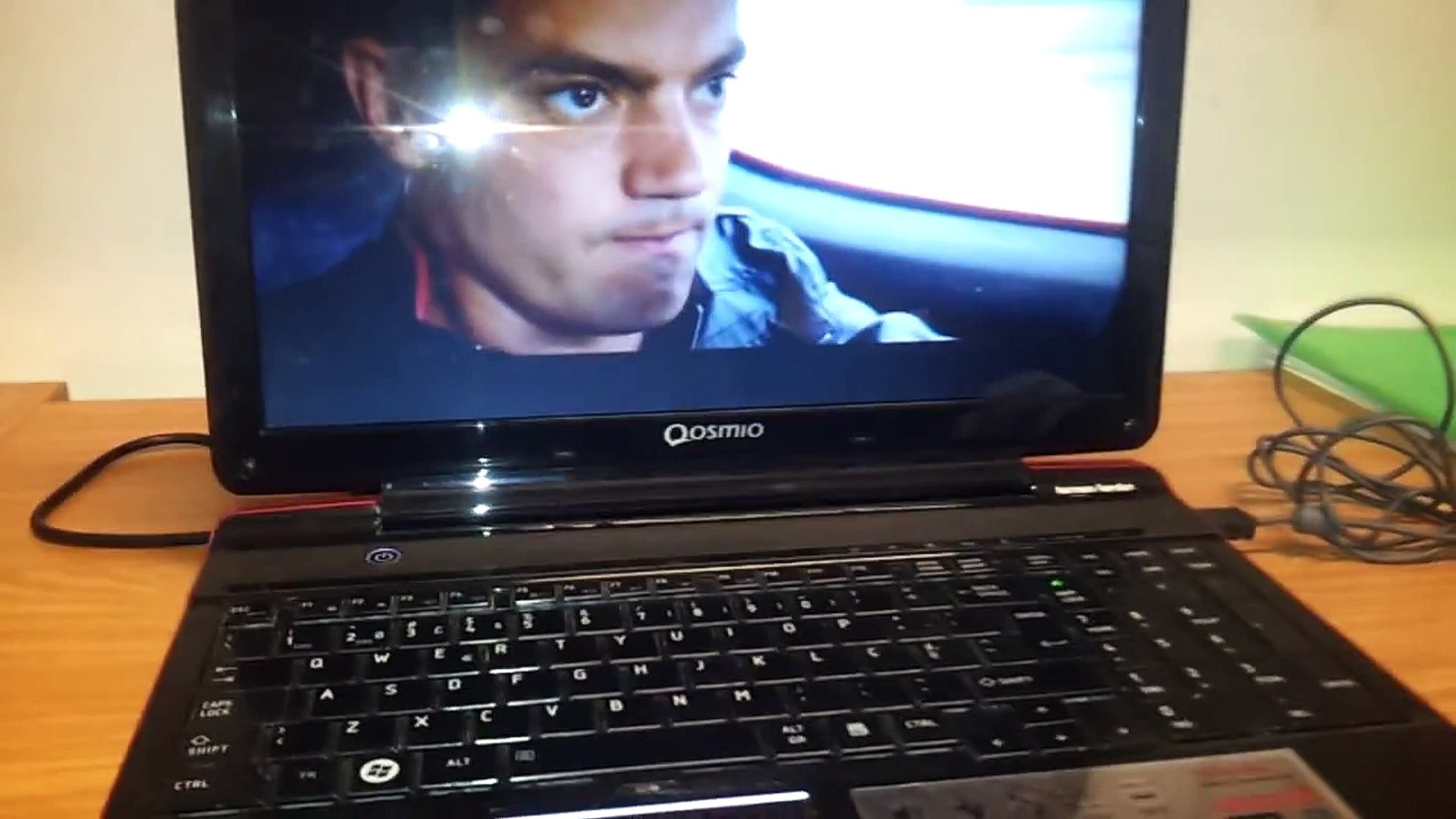 ⁣Free Gaming Laptop giveaway worldwide 2014 November