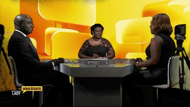 Lady vous écoute du 101114 DE L OR ET DES FEMMES 1/ Nathys FALCO Créatrice de bijoux 2/ Clément YAO journaliste