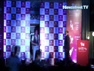 Shah Rukh Khan rubbishes rumours of being upset with Jaya Bachchan