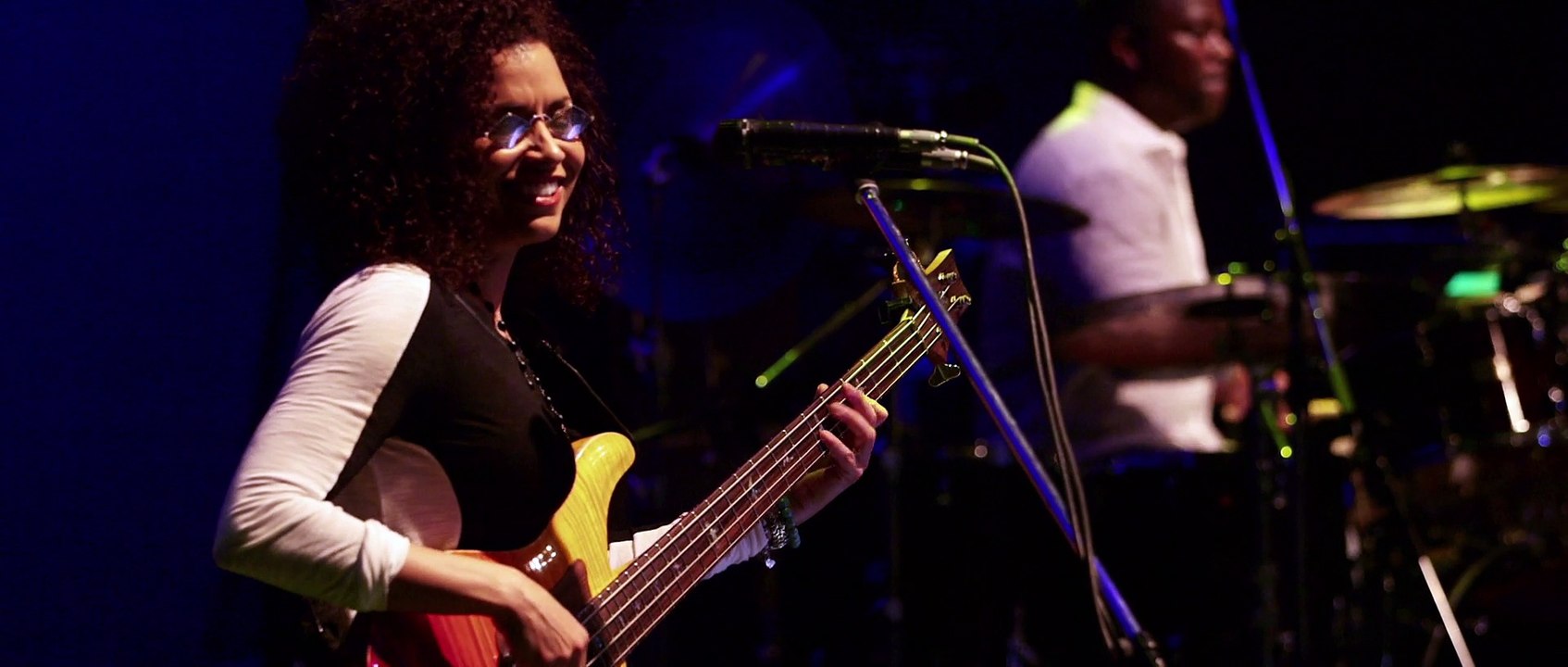 Hammerhead (Live in Tokyo)