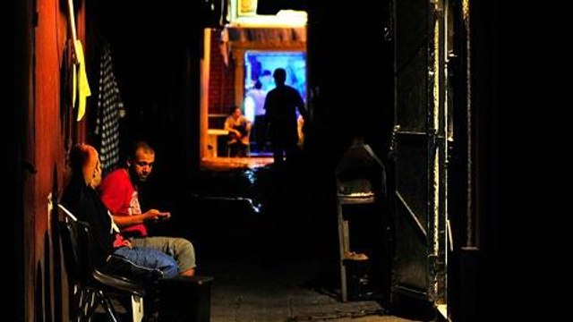 Counting the Cost - Feature - Tunisia's youth unemployment crisis