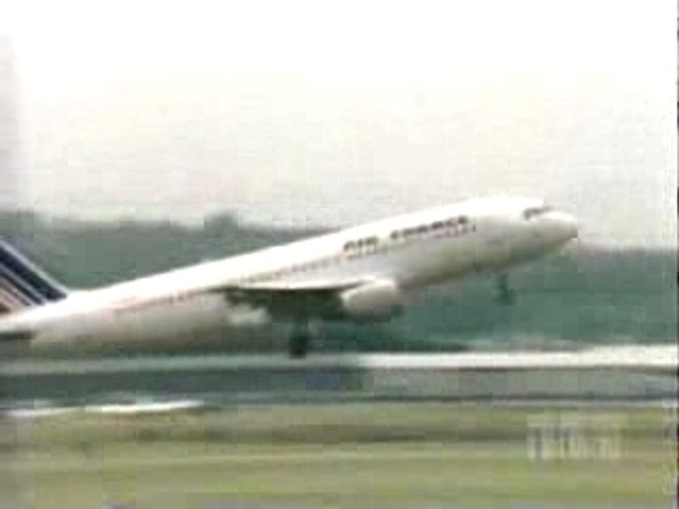 MORE REMOTE CONTROLLED AIRPLANE FOOTAGE