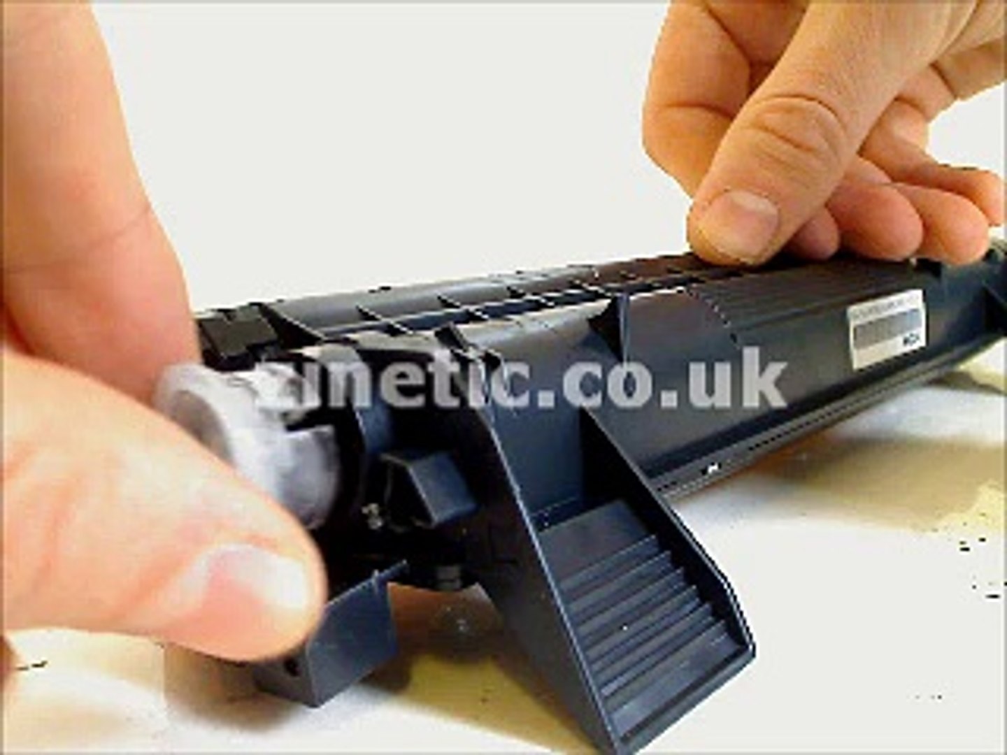 how to refill the Brother hl-1212w toner cartridge - video Dailymotion