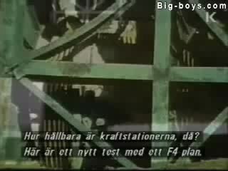 COMPARE THIS AIRPLANE CRASHING WITH 9/11