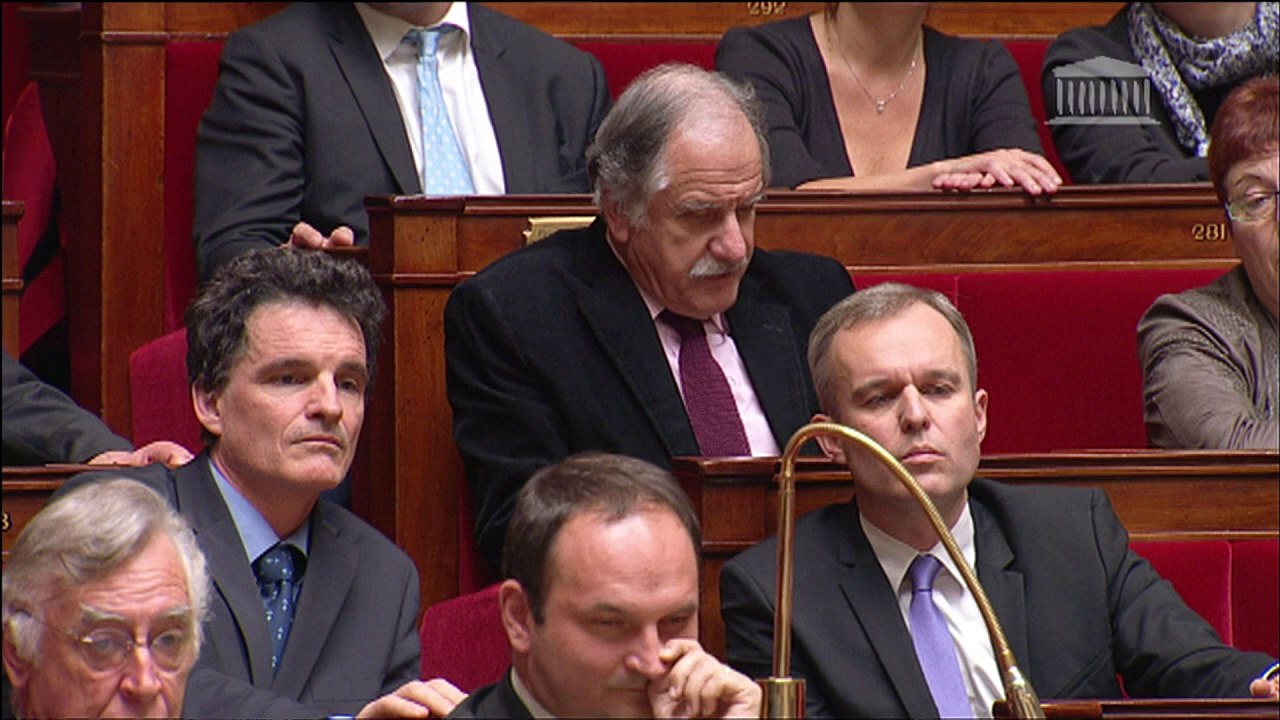 Fraisse: Cazeneuve dément avoir donné de consignes de fermeté