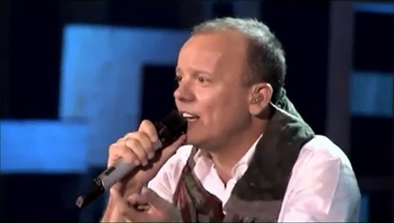 Contigo en la distancia - Primera Fila 2012 - Gigi D'Alessio