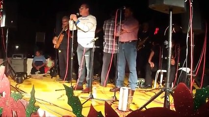 PARRANDON_CON_TITE_Y_LOS_SURE_OS_EN_LA_PLAZA_PUBLICA_DE_LAJAS