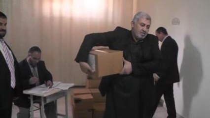 Nizip'te Suriyeli Ailelere Yardım