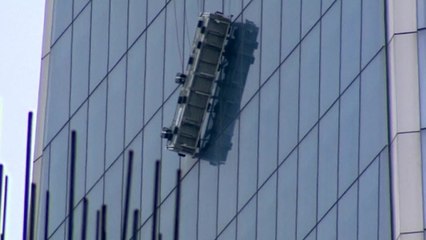 Rescue under way for NYC window washers dangling at World Trade Center