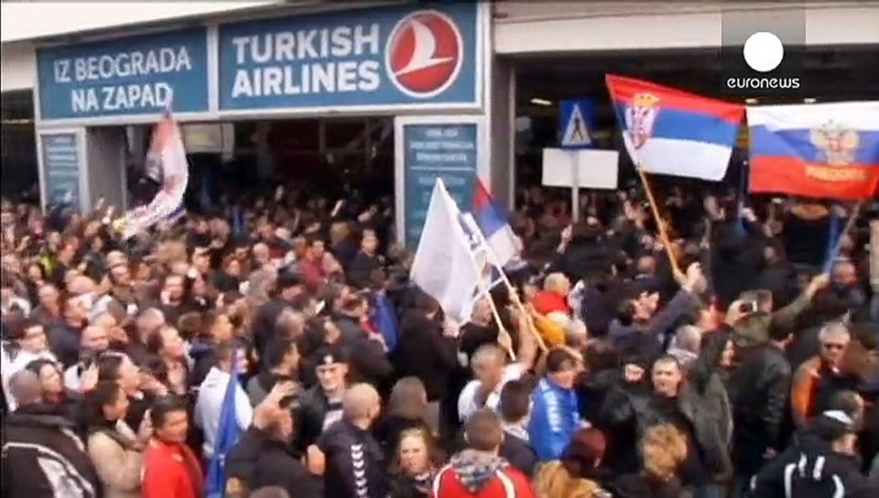 Σερβία: Θερμή υποδοχή στον υπερεθνικιστή Βόιτσλ...