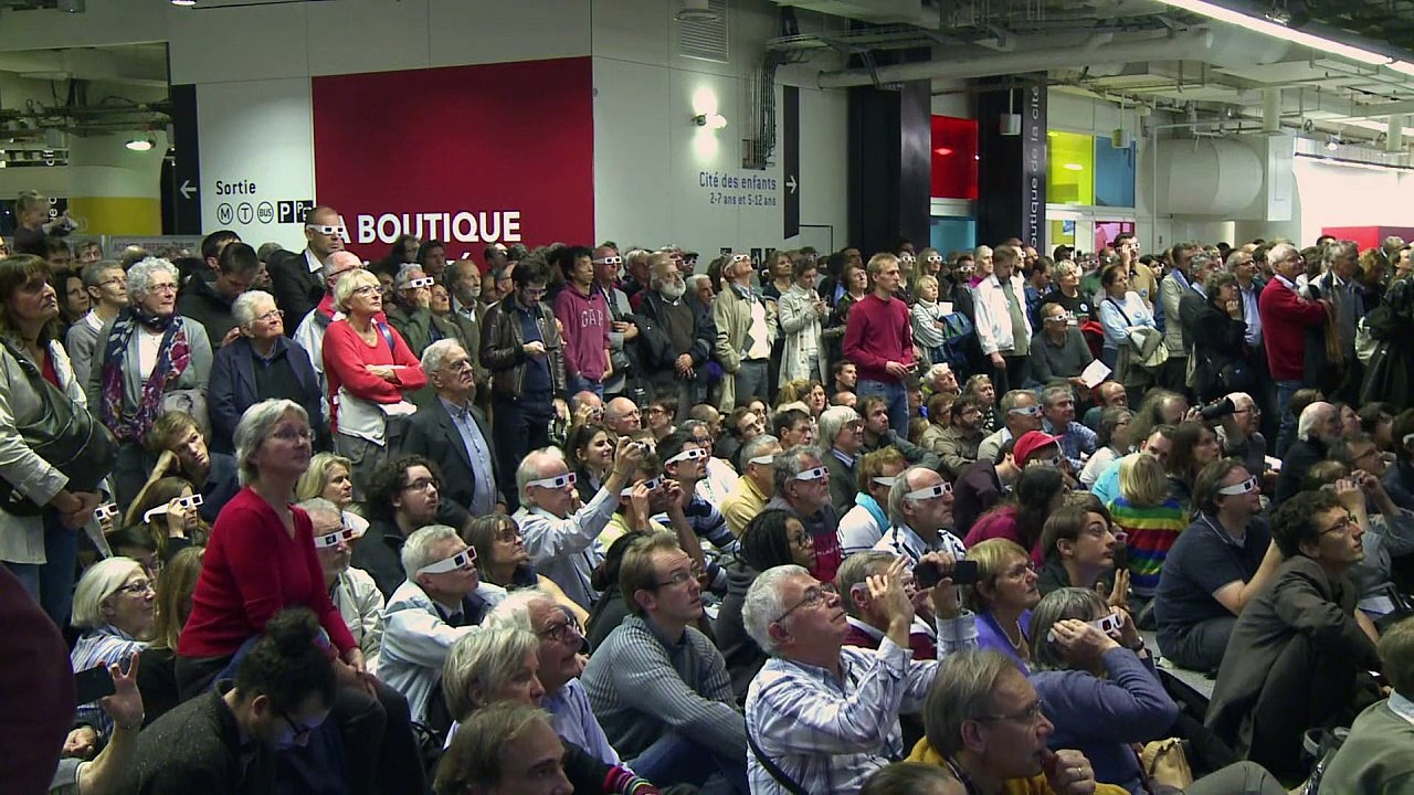 Pouso em cometa vira atração em Paris