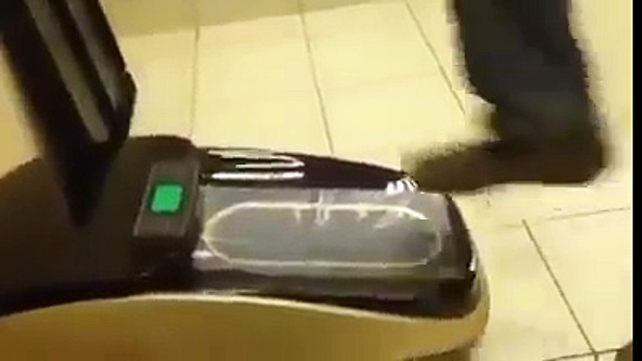 Marre des gens qui salissent votre maison, elle est là la solution !
