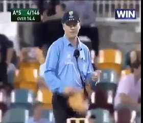 Andrew Symonds Lets Kids Do The Fielding