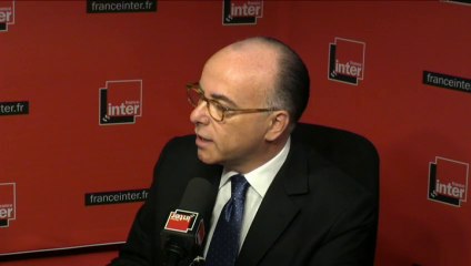 B. Cazeneuve : "La grenade offensive, qui vous dit qu'elle a été tirée en direction des manifestants ?"