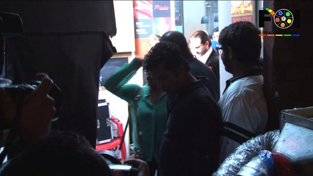 Saif And Ileana Promoting Promoting 'Happy Ending'