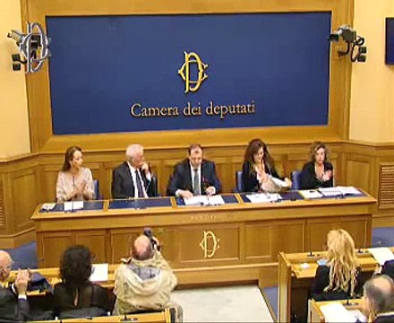 Roma - Una poesia per L’Aquila - Conferenza stampa di Ernesto Preziosi (11.11.14)