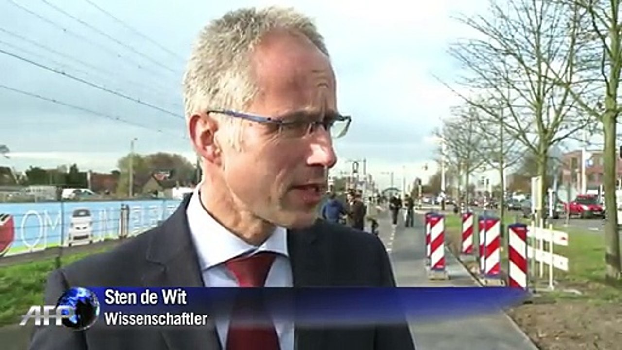 "solaroad" - radweg aus solarzellen erzeugt strom