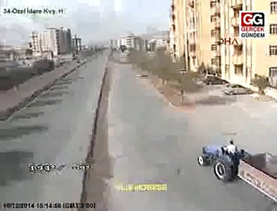 KİLİS'TE KAZALAR MOBESE KAMERALARINA YANSIDI
