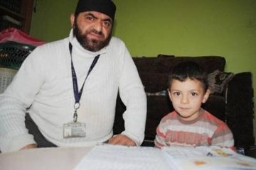 Dakikada 10 Defa Tüküren Adamın Dramı