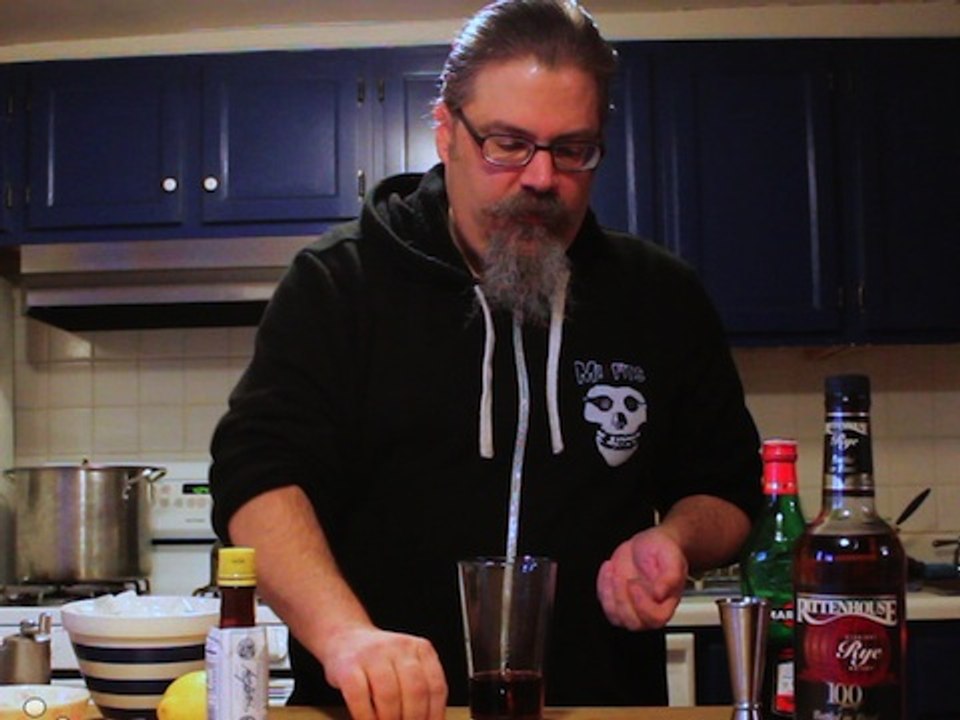 How to Make a Manhattan