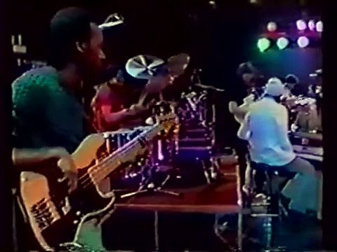 Marcus Miller w/Miles Davis (Hammersmith Odeon, London - 1982) Extrait