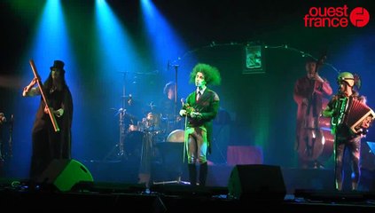 A Saint-Lô, Norkito enthousiasme les enfants avec son crapaud !