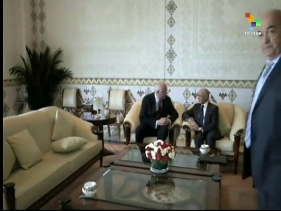 Venezuelan FM tours OPEC countries in attempt to stabilize oil prices