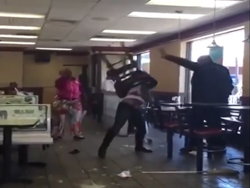 McDonald's: ils ne veulent plus leur servir de petit-déjeuner, elles saccagent le restaurant