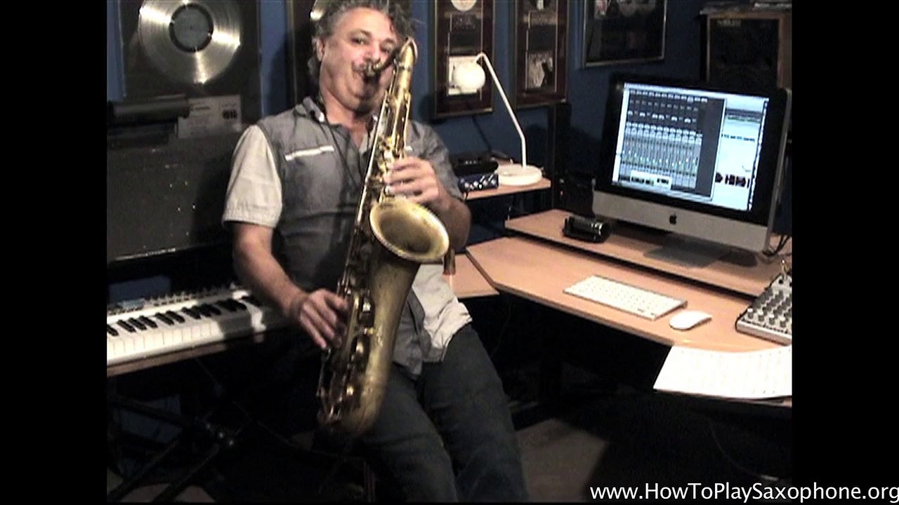 The Christmas Song - Saxophone Music by Johnny ferreira for HowToPaySaxophone.org