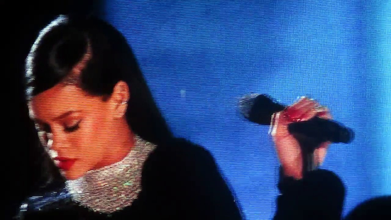 RIHANNA VALOR DAY DC