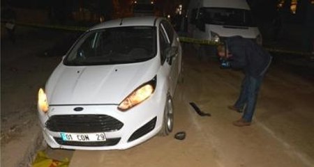 Polisin "Dur" İhtarına Uymayarak Kaçan Araç, Kaza Yaptı