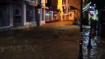 Bodrum sular altında