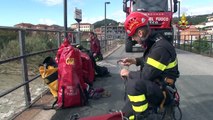 Chiavari (GE) - Disostruzione del Ponte della Maddalena sul fiume Entella (13.11.14)